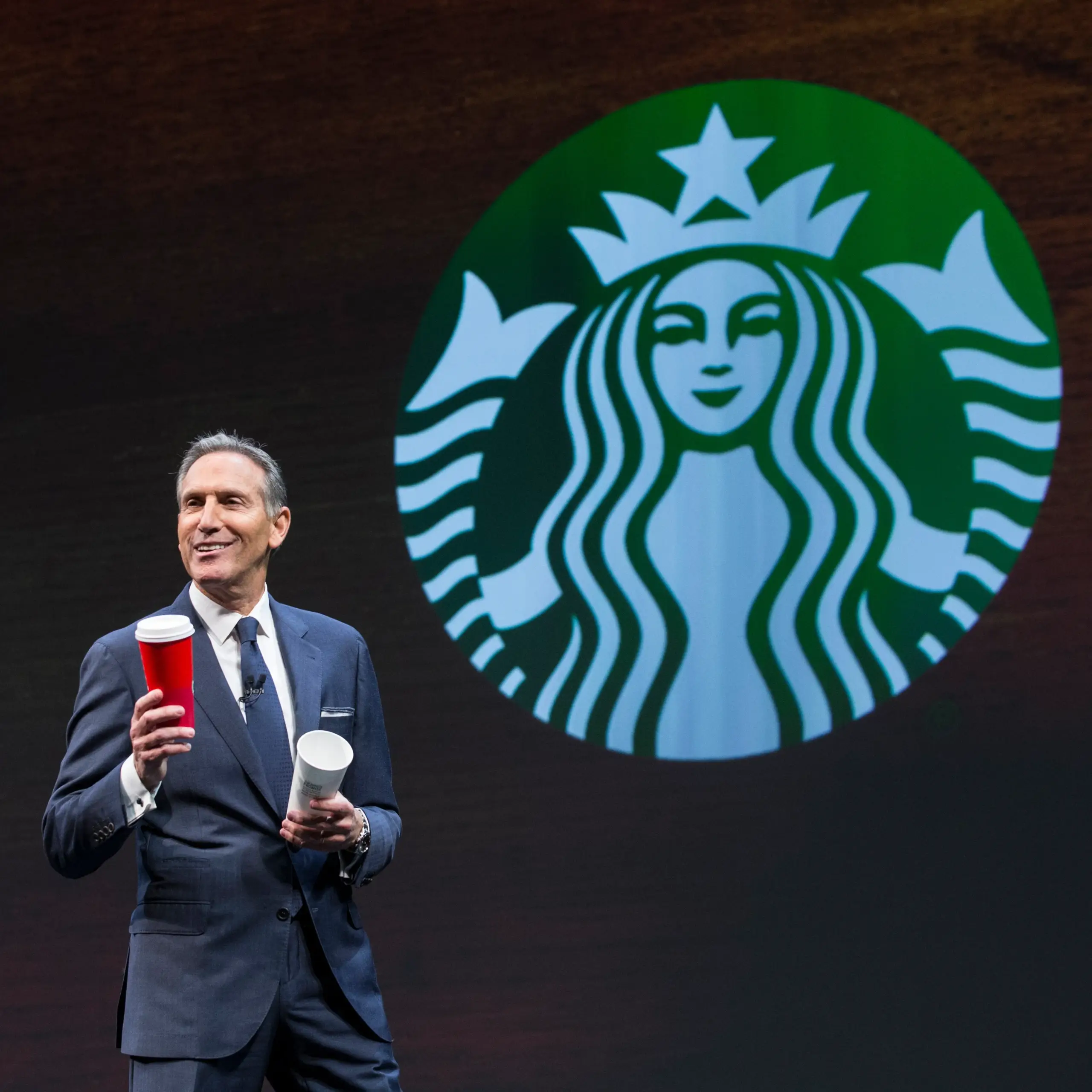 Starbukcks Howard Schultz Personal branding example